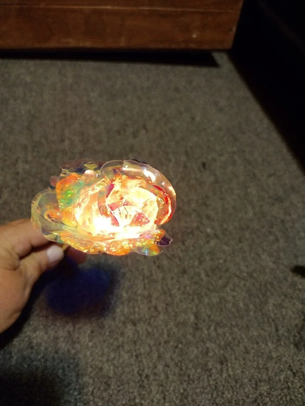 Light-Up Iridescent Decorative Rose with Gold Stem
